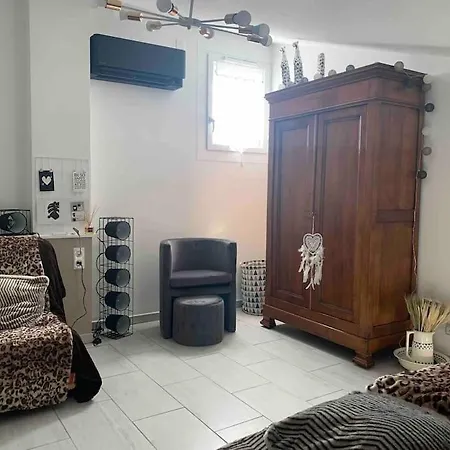 Appartement Vintage 90 M2 Duplex Classe Frejus Exterior photo