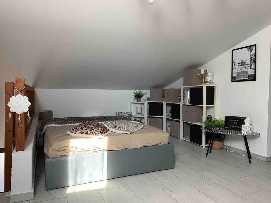 Vintage 90 M2 Duplex Classe Apartment *